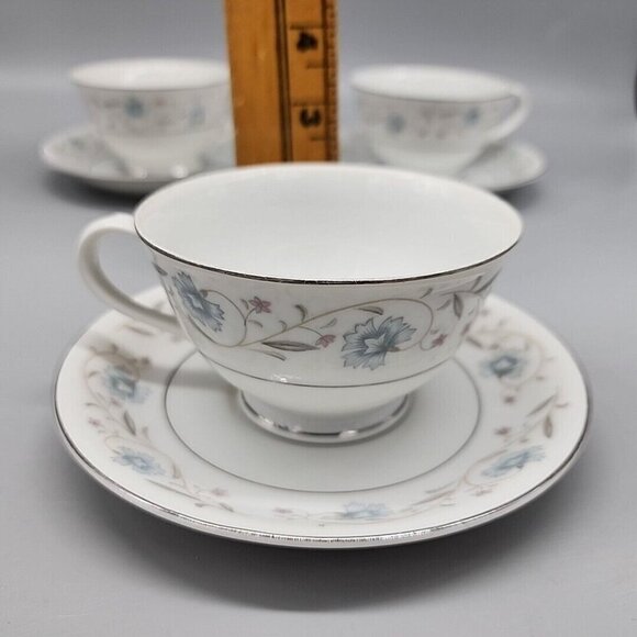 Vintage English Garden Fine China 1221 Japan TEA CUP & SAUCER Set Of 3 - Picture 5 of 6